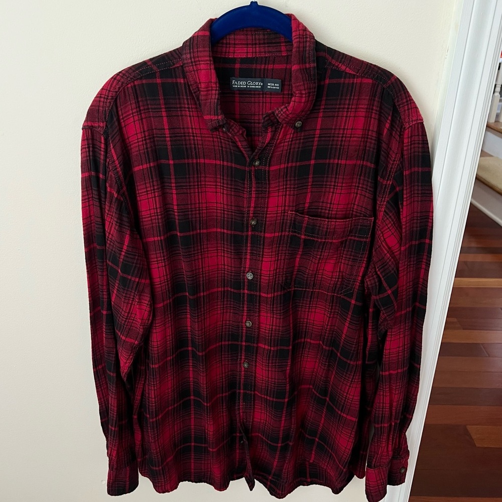Men’s Faded Glory Red and Black Plaid Flannel Button Up Long Sleeve Shirt